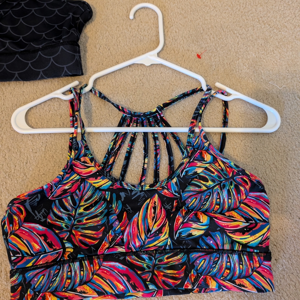 CVG old style sports bra size M